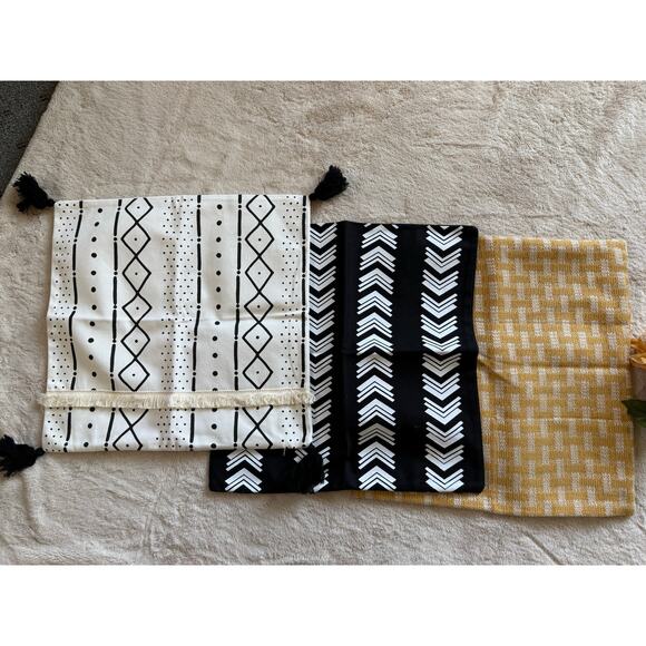 Pillow Covers Gently Used - Picture 1 of 3